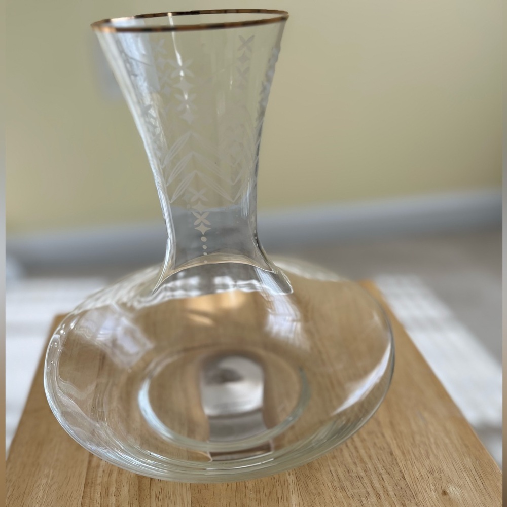 Vintage/ Antique gold Rimmed decanter